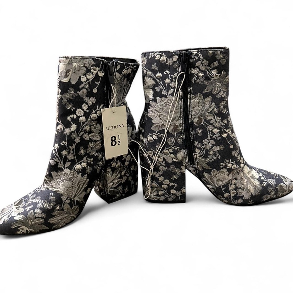 Vintage Y2K Old Stock Merona Black and Gray Floral Ankle Boots Retired